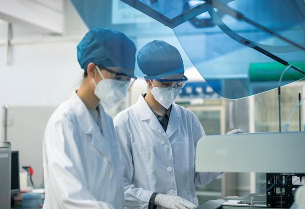 中国首个抗新冠口服药物企业IPO，一个煤老板的医药生意